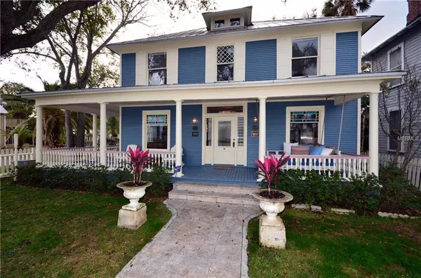426 S RIVERSIDE DR, New Smyrna Beach, FL 32168