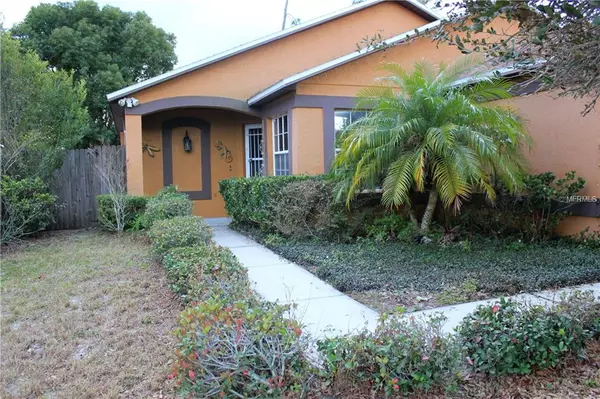 8860 LAMBERT LN, Orlando, FL 32825
