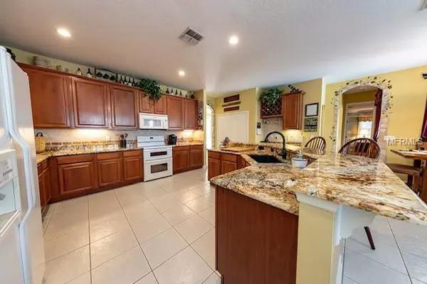 Winter Springs, FL 32708,604 VIANA CT