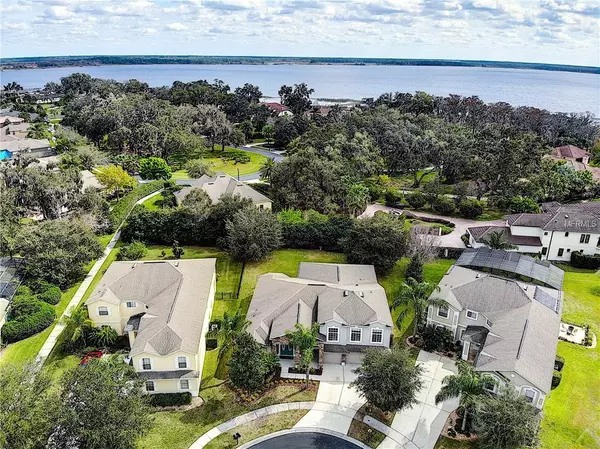 10373 MALLARD LANDINGS WAY, Orlando, FL 32832