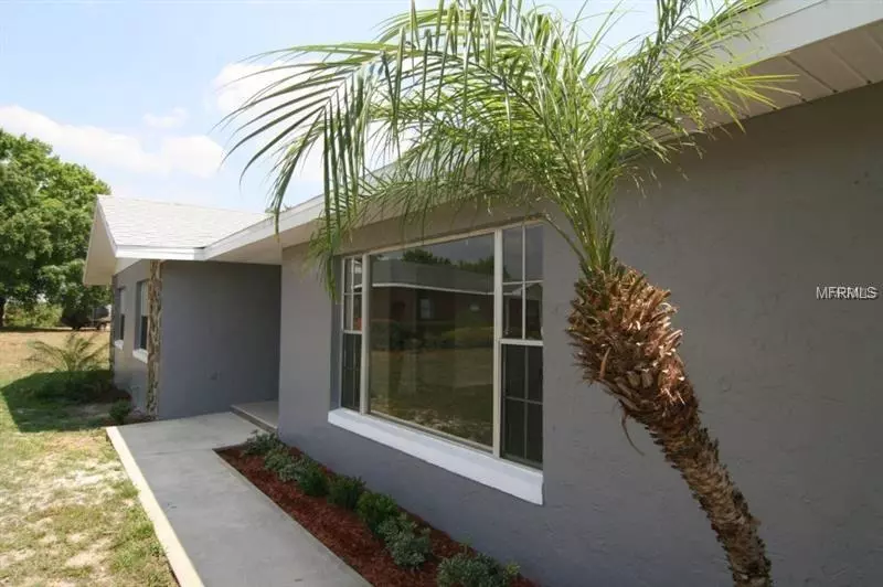 312 CARMELA CIR, Frostproof, FL 33843