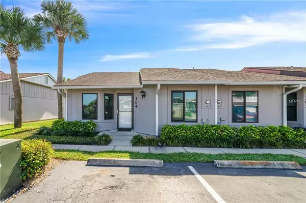 New Smyrna Beach, FL 32169,104 LAGOON CT