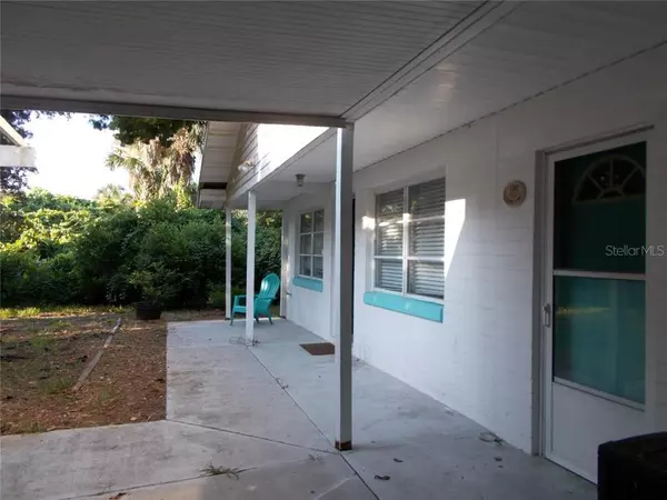 1202 BEACON ST, New Smyrna Beach, FL 32169