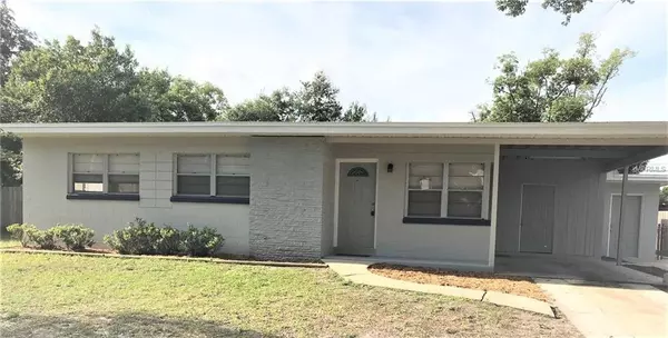 121 PINECREST DR, Sanford, FL 32773