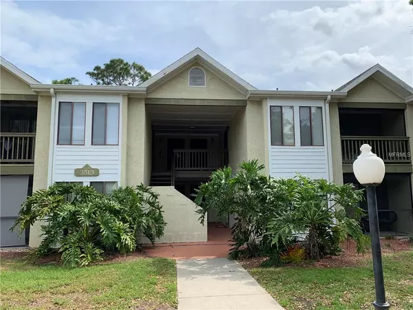3515 SABLE PALM LN #B, Titusville, FL 32780