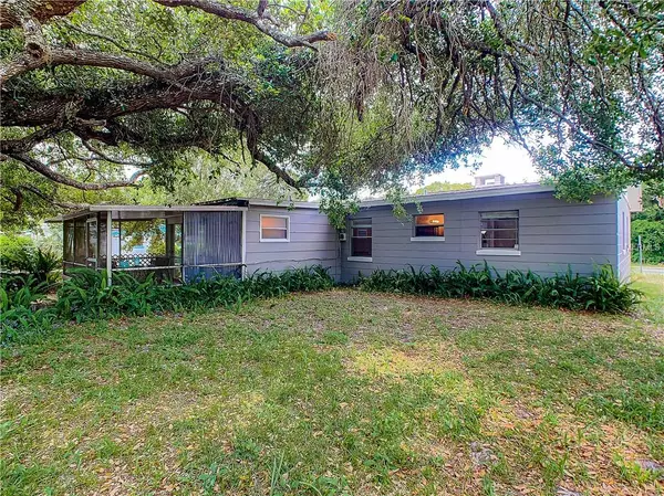 2911 SAXON DR, New Smyrna Beach, FL 32169