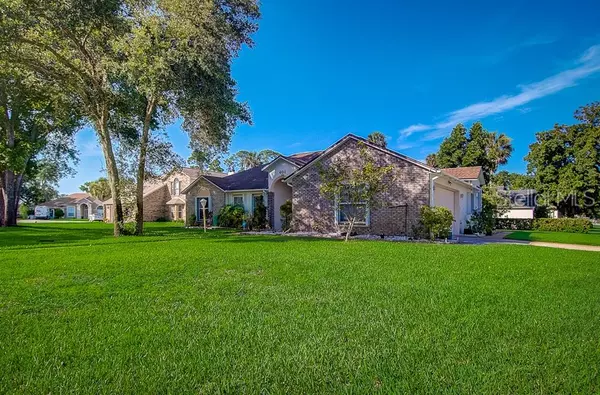 401 ALEATHA DR, Daytona Beach, FL 32114