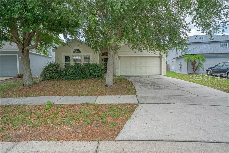 4909 FISKE CIR, Orlando, FL 32826