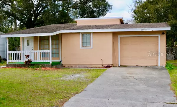 2426 S MAPLE AVE, Sanford, FL 32771