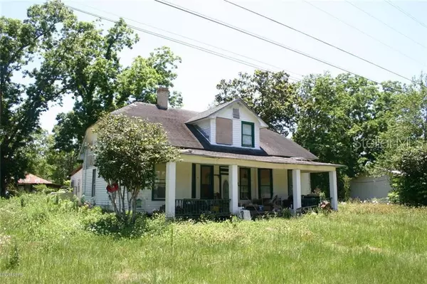 1425 SOUTH BLVD, Chipley, FL 32428