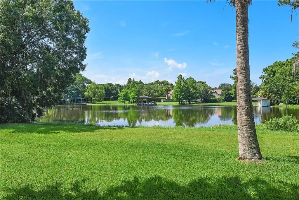 Winter Park, FL 32789,910 POINCIANA LN