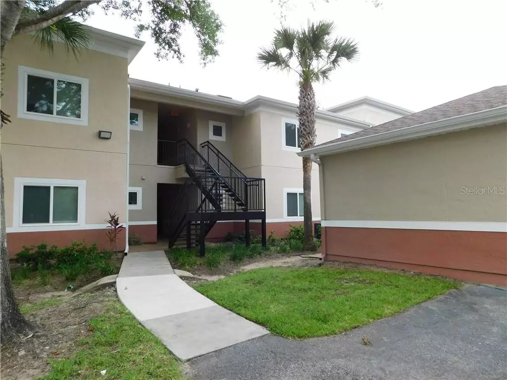 Apopka, FL 32703,464 JORDAN STUART CIR #216