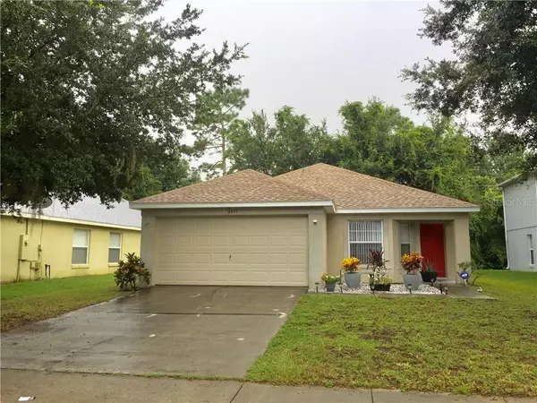2857 STAGS LEAP DR, Orange City, FL 32763