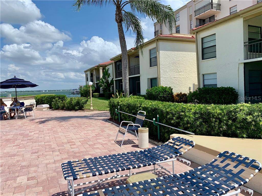 6051 SUN BLVD #108, St Petersburg, FL 33715