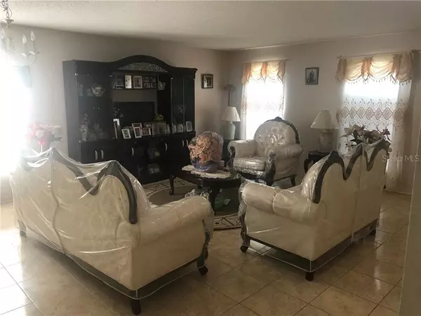 Apopka, FL 32703,1975 ALAMBRA CIR