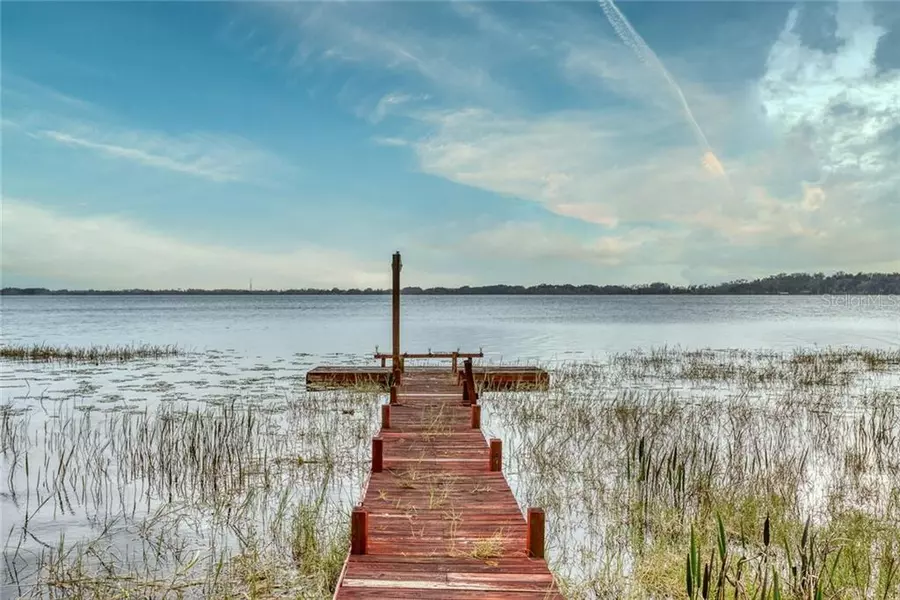 2360 LAKEVIEW DR, Haines City, FL 33844