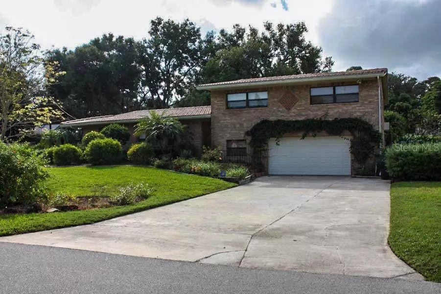 Merritt Island, FL 32952,485 PLANTATION RD