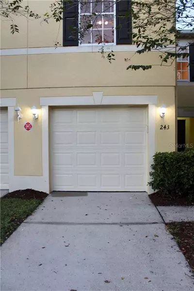 243 GLOWING PEACE LN #80, Orlando, FL 32824