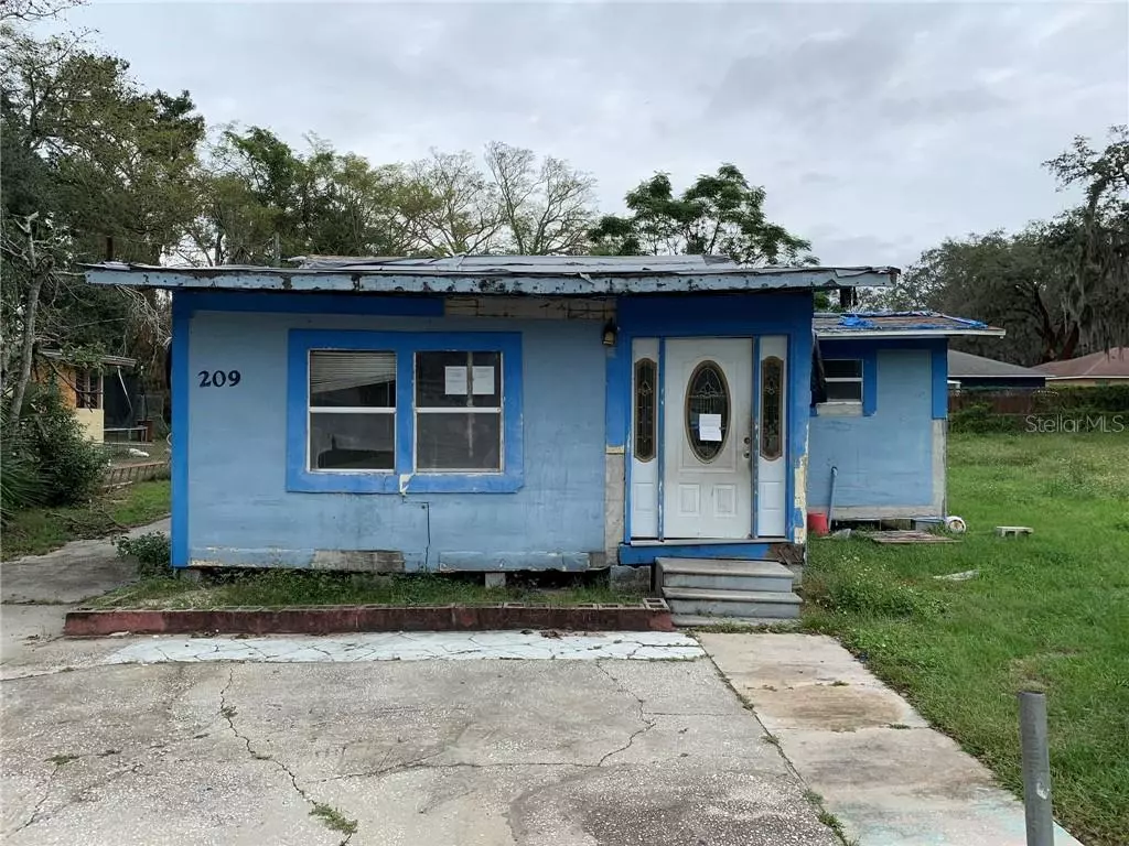 Apopka, FL 32703,209 E 17TH ST