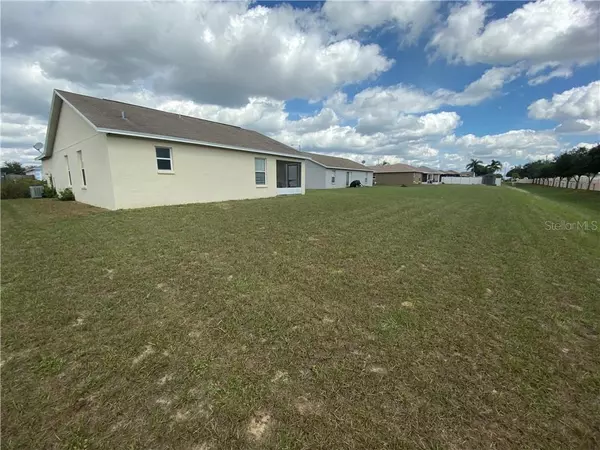 Lake Wales, FL 33853,736 HIGHLAND CREST LOOP