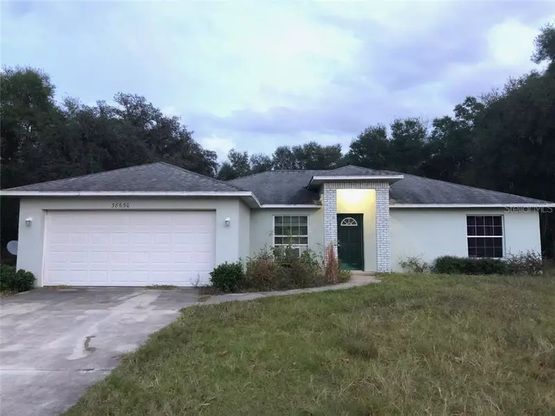 38650 MARSHALL ST, Umatilla, FL 32784