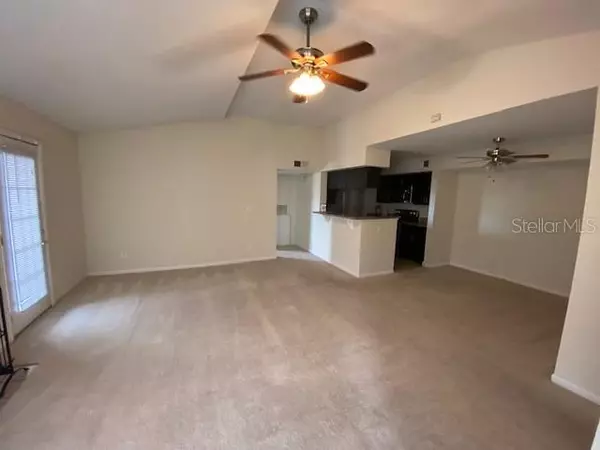 Orlando, FL 32822,4460 PERKINSHIRE LN #204