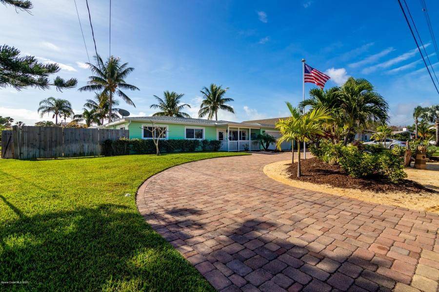 36 W POINT DR, Cocoa Beach, FL 32931