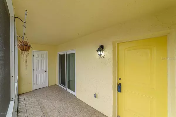 Melbourne, FL 32935,3135 SHADY DELL LN #202