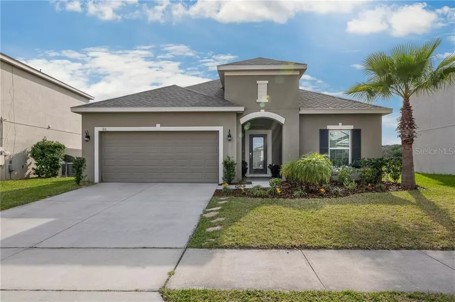 316 BLUE CYPRESS DR, Groveland, FL 34736