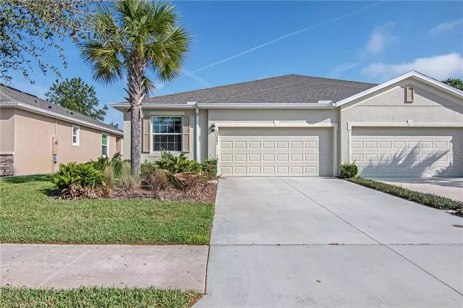 33043 WINDELSTRAW DR, Wesley Chapel, FL 33545