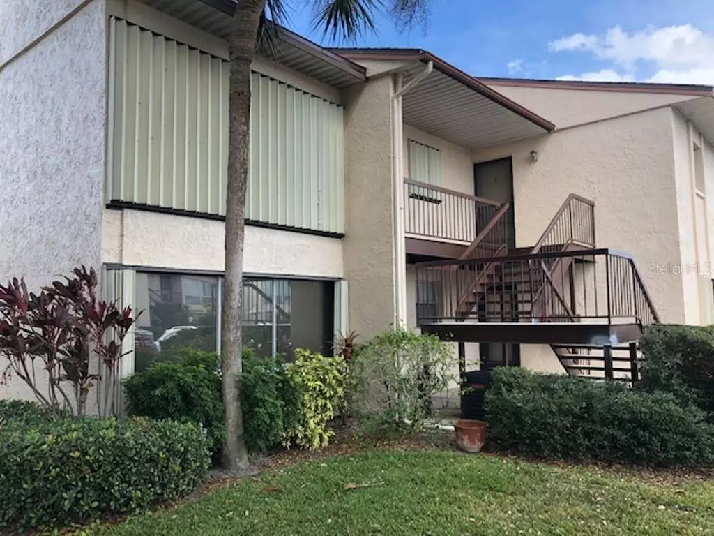 Melbourne, FL 32935,2500 EAGLE DR #4-B