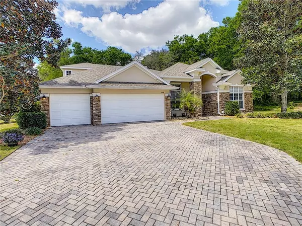 Apopka, FL 32712,649 GREEN ROCK CT