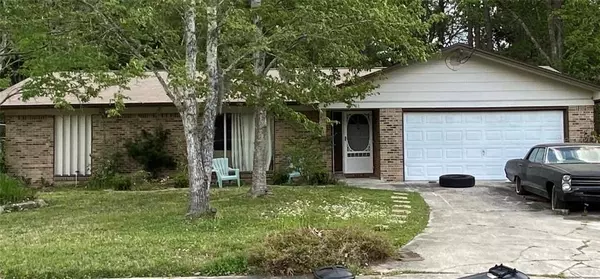 6731 BAKERSFIELD DR, Jacksonville, FL 32210