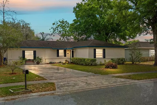 1303 BARANOVA RD, Ocoee, FL 34761