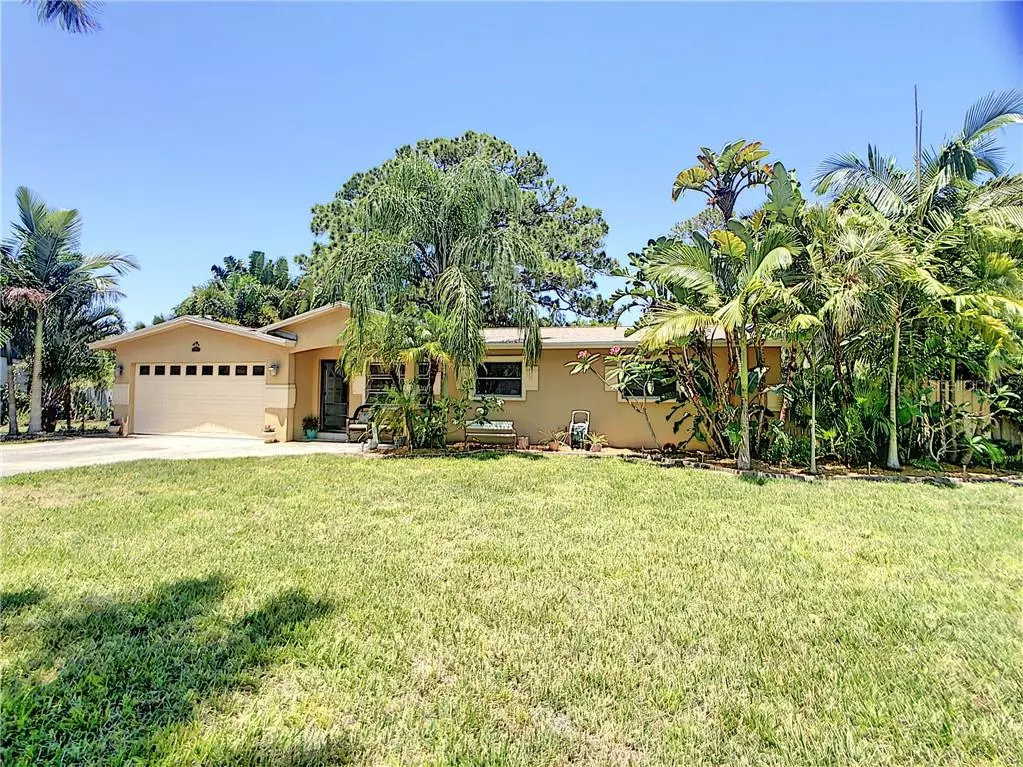 Merritt Island, FL 32953,320 BRENTWOOD CT