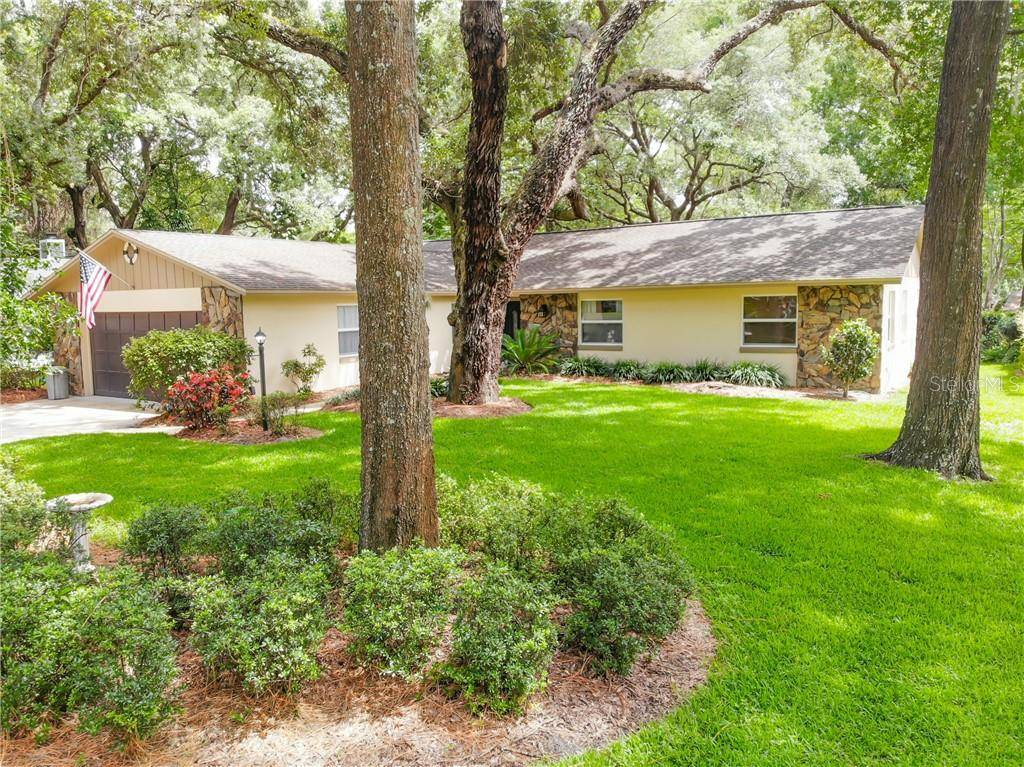 2710 EVELYN DR, Apopka, FL 32703