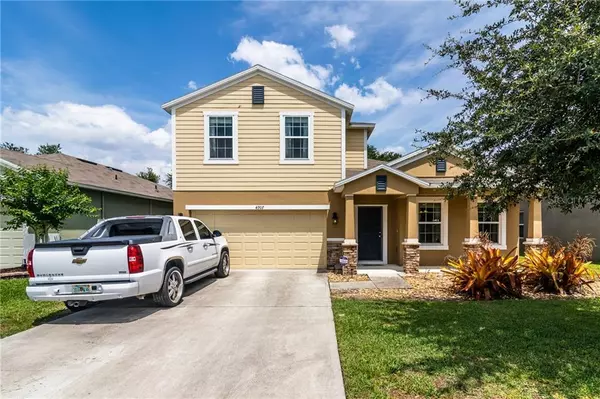 4907 GRASSY KNOLL DR, Tavares, FL 32778