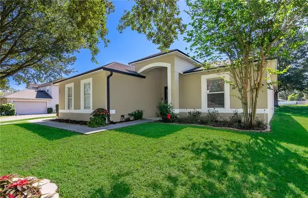 227 LAKE SHEPARD DR, Apopka, FL 32703