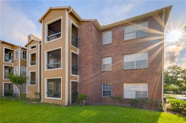 4301 LIZSHIRE LN #102C, Orlando, FL 32822