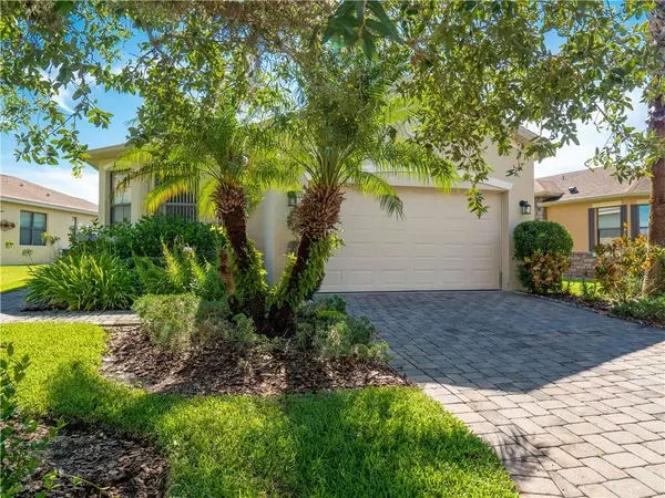 945 GRAND CANAL DR, Poinciana, FL 34759