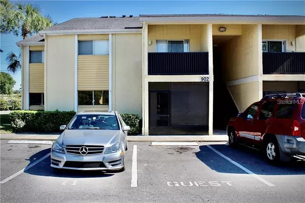 902 LAKE DESTINY RD #B, Altamonte Springs, FL 32714