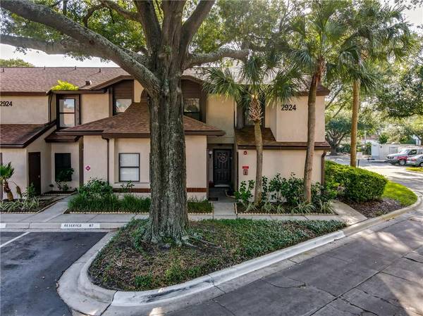 2924 S SEMORAN BLVD #11, Orlando, FL 32822