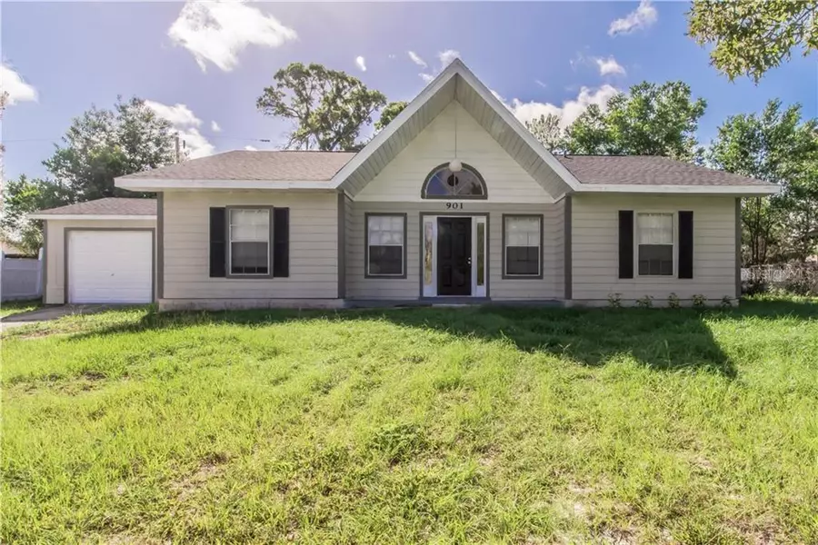 901 TREADWAY DR, Deltona, FL 32738