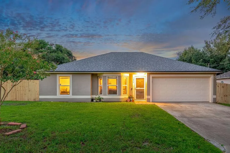 1894 VAN ALLEN CIR, Deltona, FL 32738