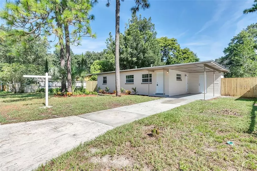 9 W SKYLARK ST, Apopka, FL 32712