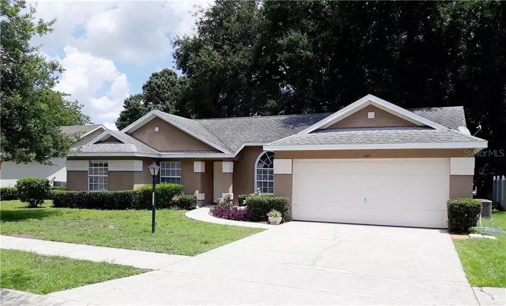 1737 COUNTRY TERRACE LN, Apopka, FL 32703