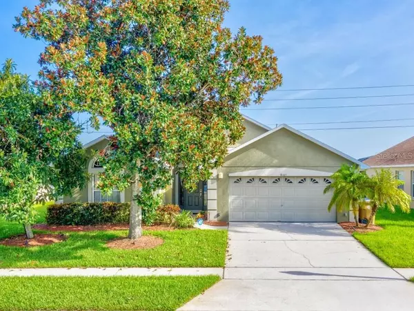 8065 WHITE CRANE CT, Kissimmee, FL 34747