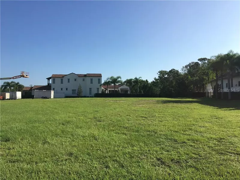 10061 HYPERION LN, Orlando, FL 32836