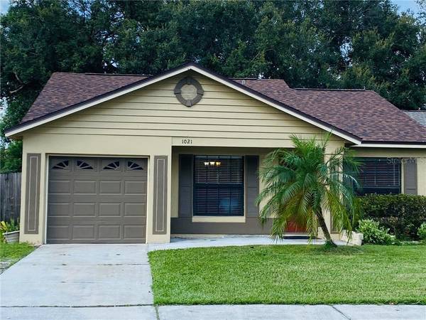 1021 ALPUG AVE, Oviedo, FL 32765