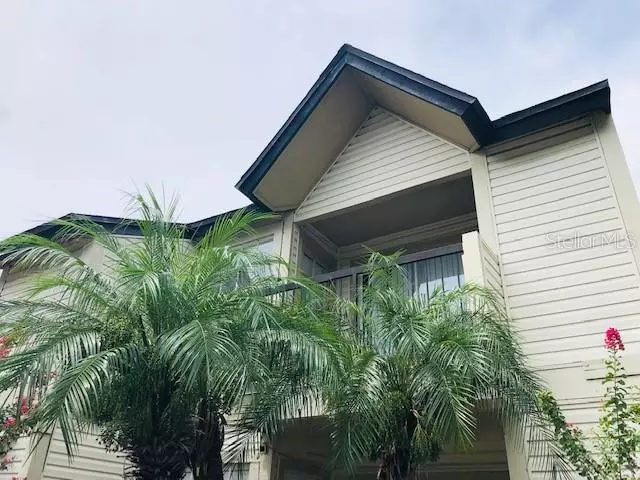 1956 LAKE ATRIUMS CIR #152, Orlando, FL 32839